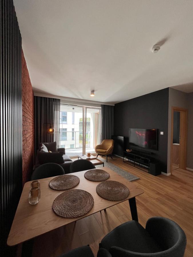 Apartamenty Bruno I Bianca W Symphony Modern Tower Gdynia 2 I 3 Pietro Экстерьер фото