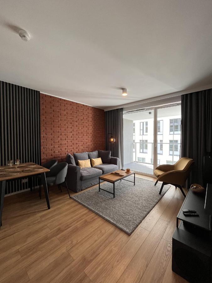 Apartamenty Bruno I Bianca W Symphony Modern Tower Gdynia 2 I 3 Pietro Экстерьер фото